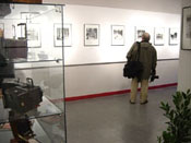 photographe dans galerie